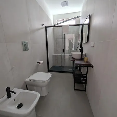 The Essential - Reggia Di 4*